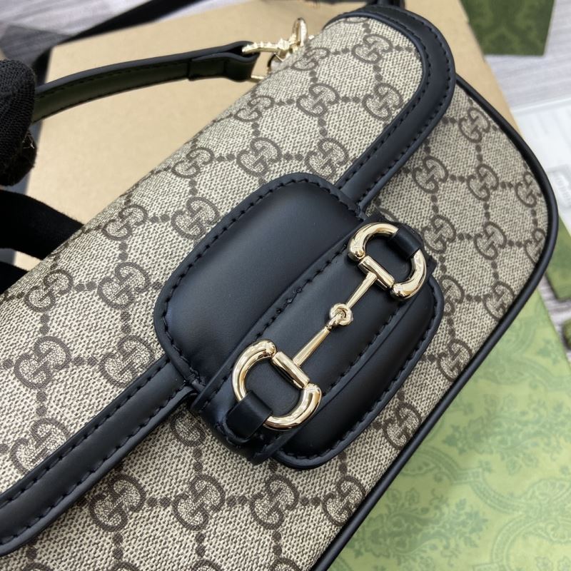 Gvc*1 horsebit bags